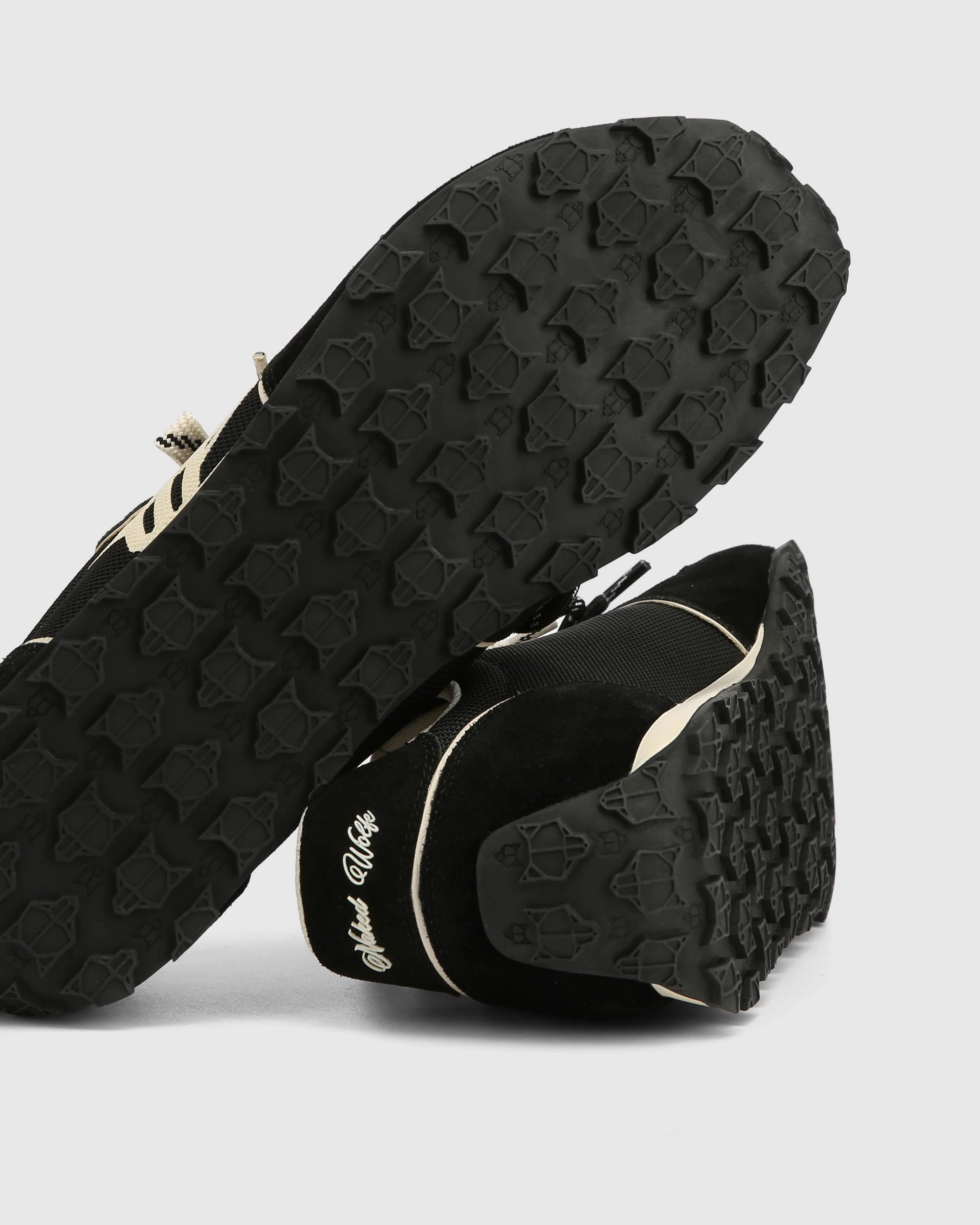 Lightning Black Mesh - Image 3